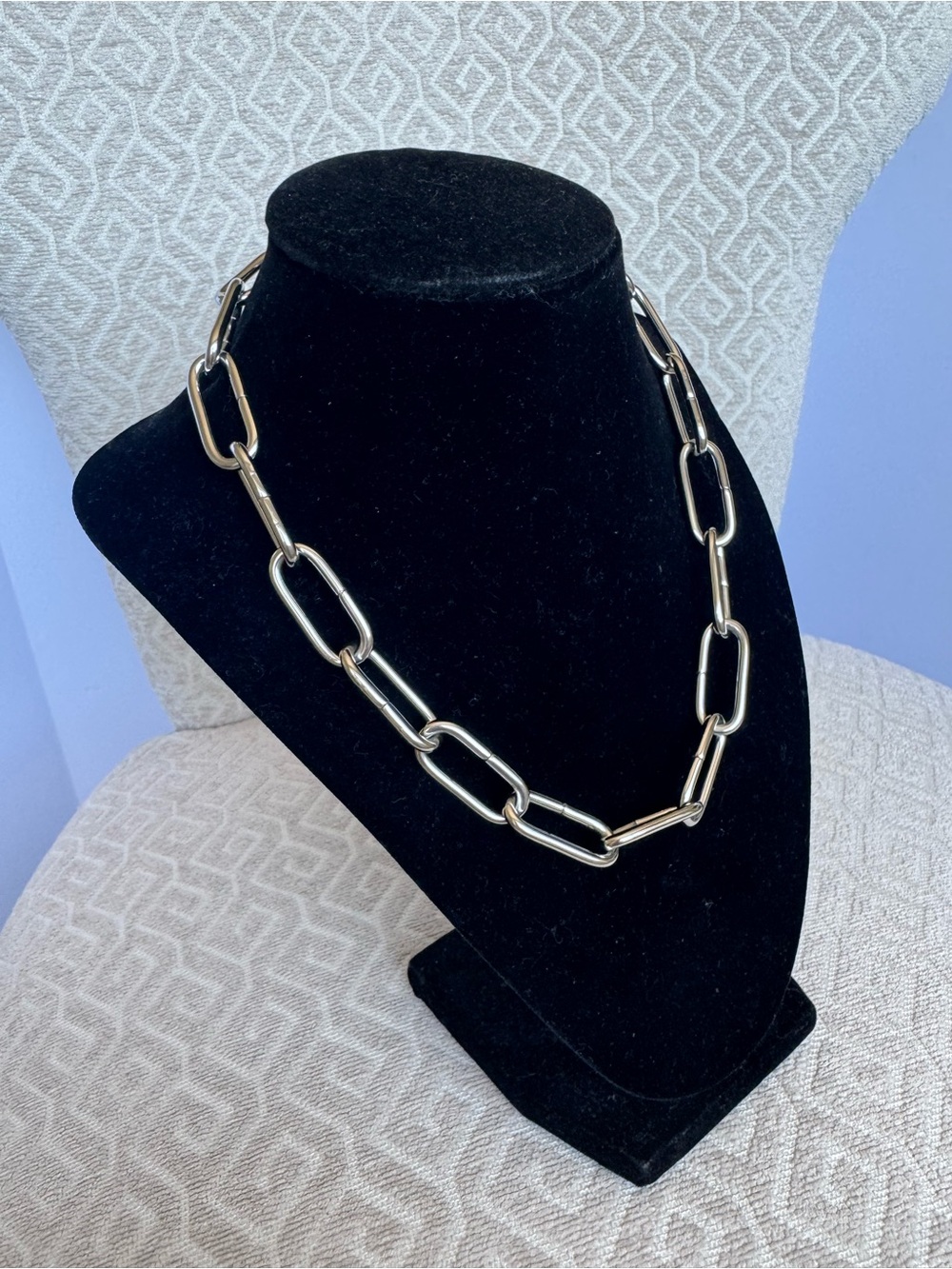 Vitaly Silver Tone Paperclip Link Chain Necklace Unisex Statement Piece 18” - Picture 3 of 6